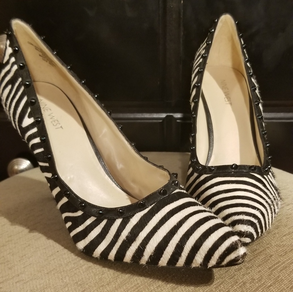 Nine West Genuine calf hair leather pumps